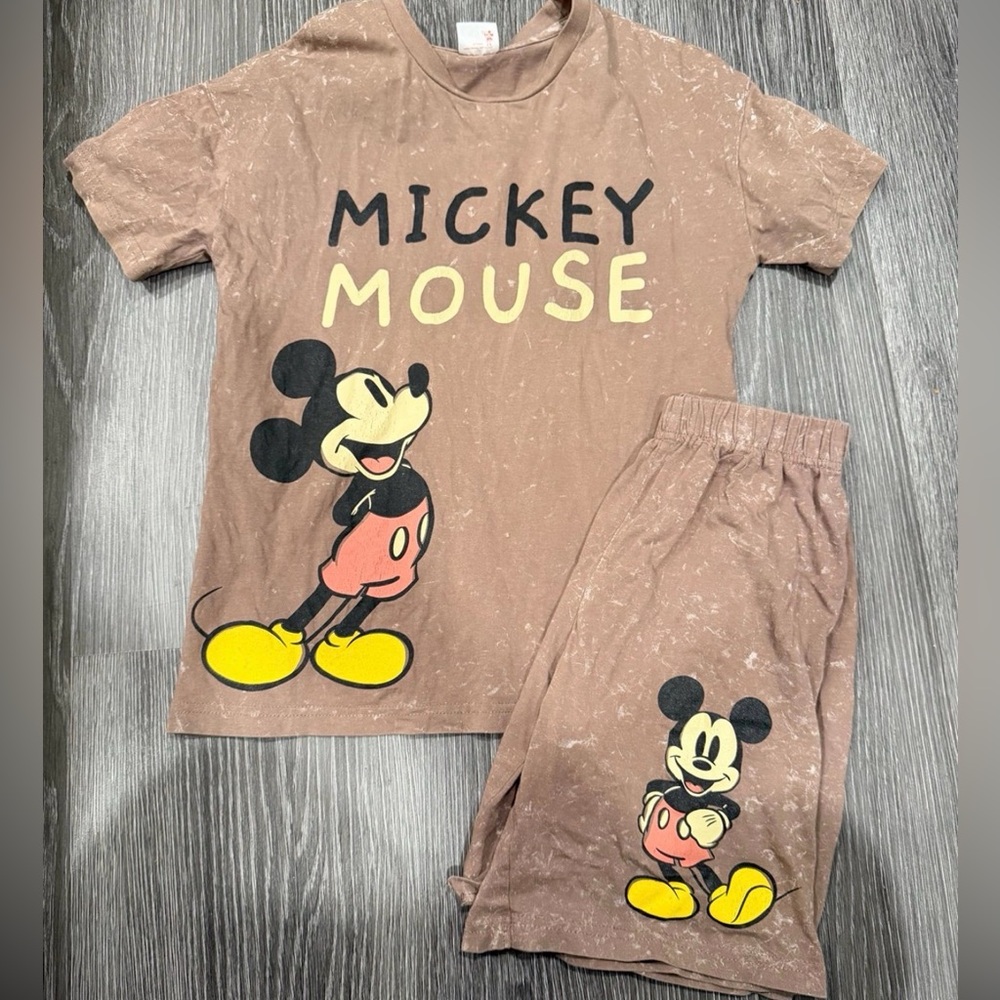 Disney Mickey outfit set